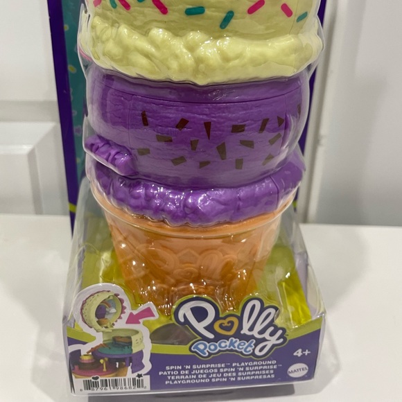 Polly Pocket Ice Cream Cone Shape,Playground Theme - Picture 2 of 4
